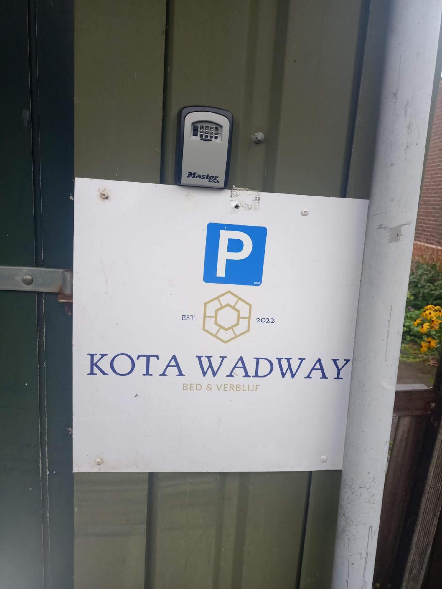 Kota Wadway Villa Spanbroek Ngoại thất bức ảnh